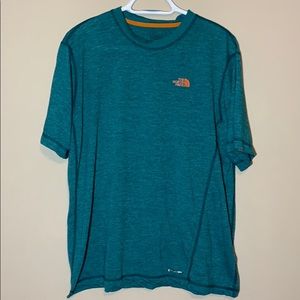 The North Face Flash Dry Men’s Large T Shirt